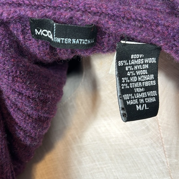 Moda International Purple Long Wool Cape size M / L - gently used - Picture 14 of 15